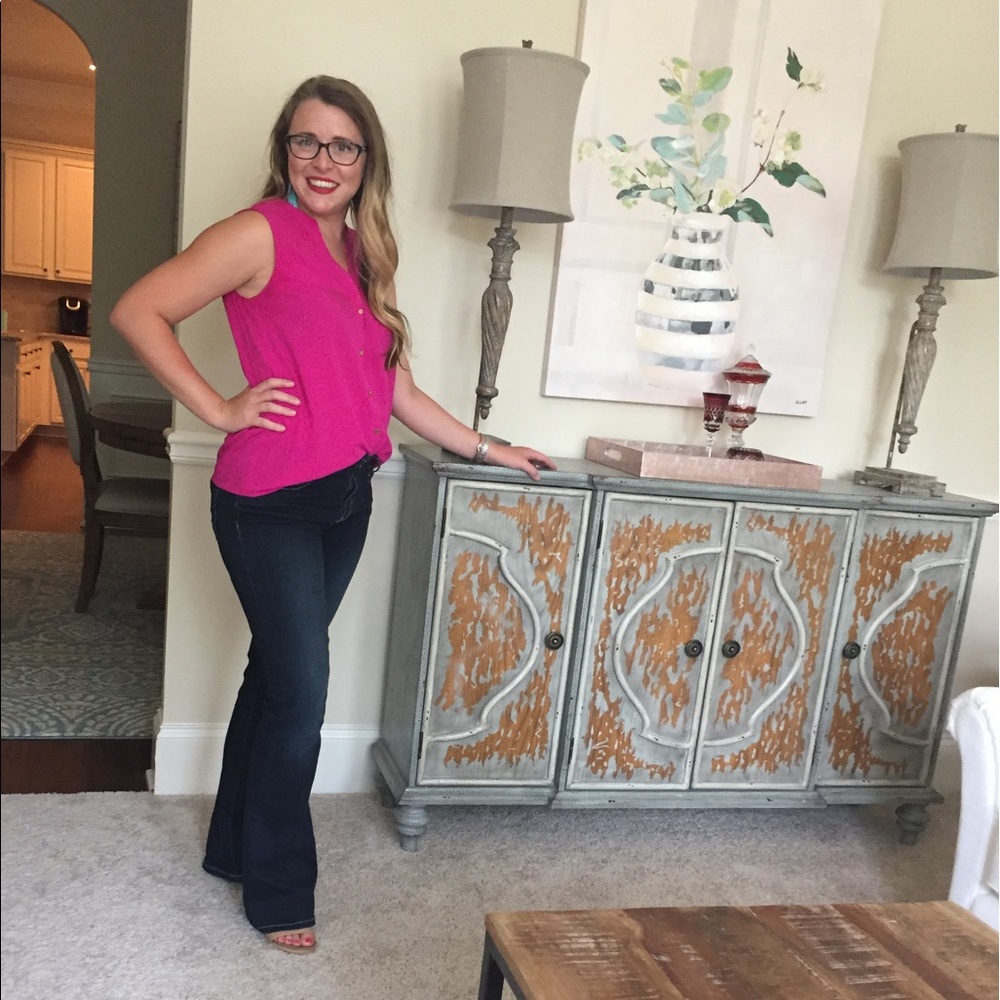 Meet your Posher, Cricket